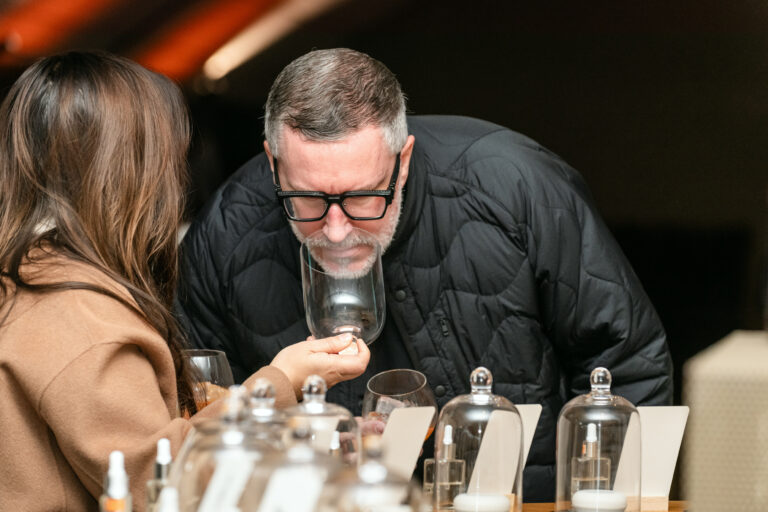 Light & Glo X Chandon- Perfume Workshop